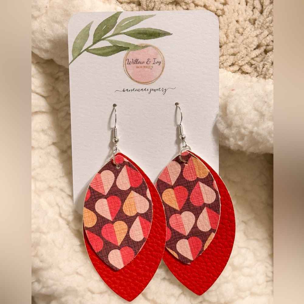 NEW! Sweetheart Earrings